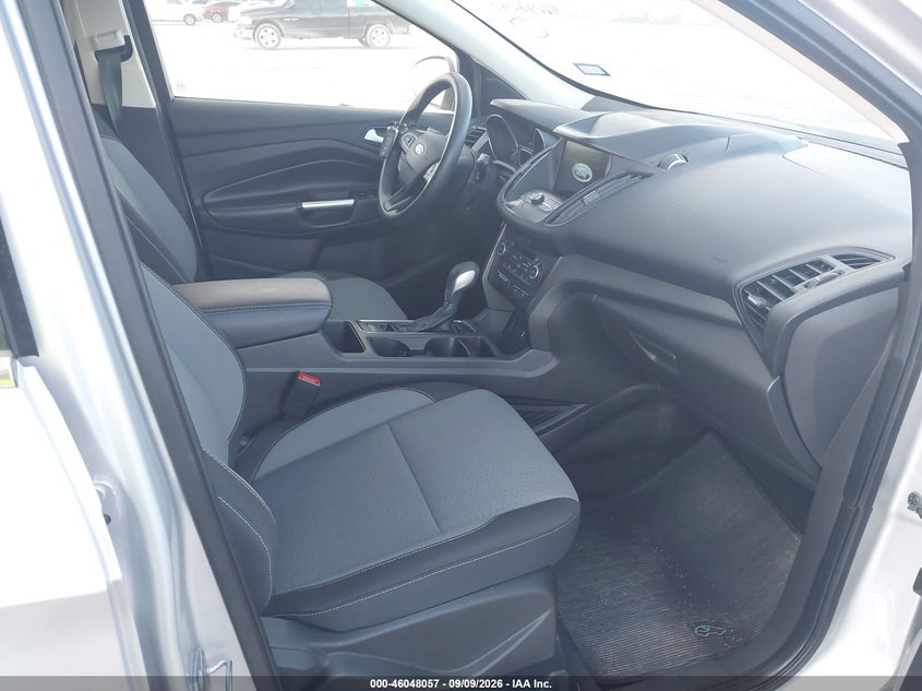 2019 FORD ESCAPE auction photo 5