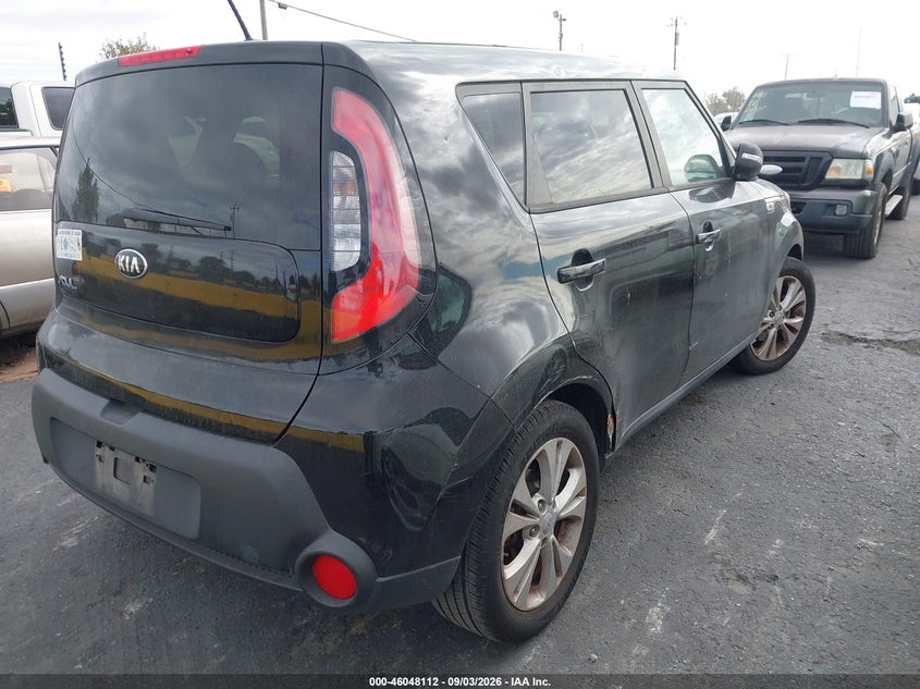 2015 KIA SOUL auction photo 4