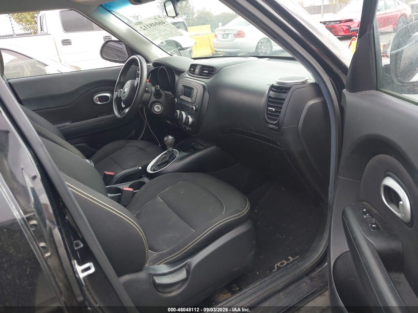 2015 KIA SOUL auction photo 5