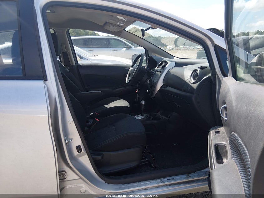 2019 NISSAN VERSA NOTE auction photo 5