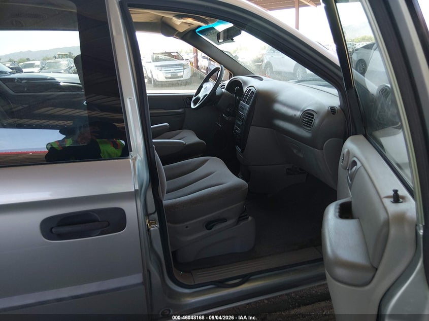 DODGE GRAND CARAVAN 2003 VIN 2D4GP24323R219288