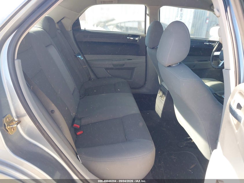 2006 CHRYSLER 300 auction photo 8