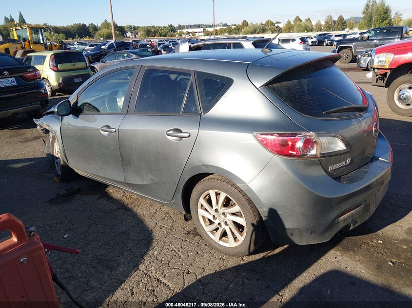 Vin: jm1bl1l84c1546564, lot: 46547672, mazda mazda3 i touring 20123