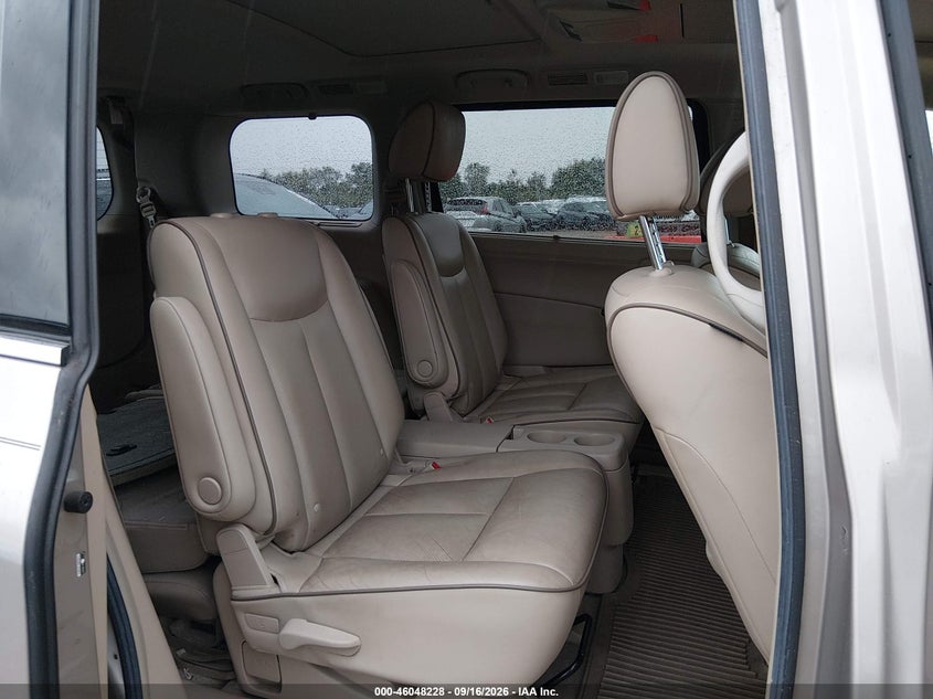 2011 NISSAN QUEST auction photo 8
