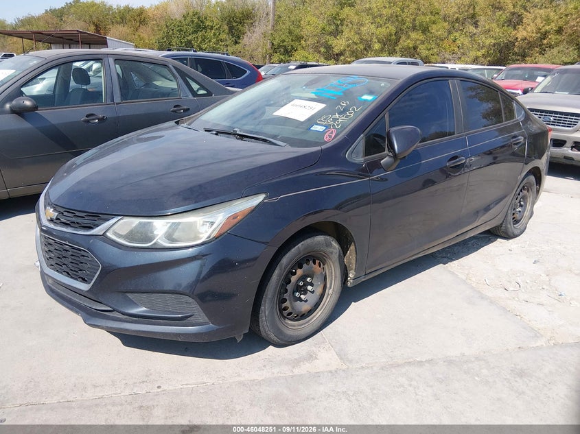 2016 CHEVROLET CRUZE auction photo 2