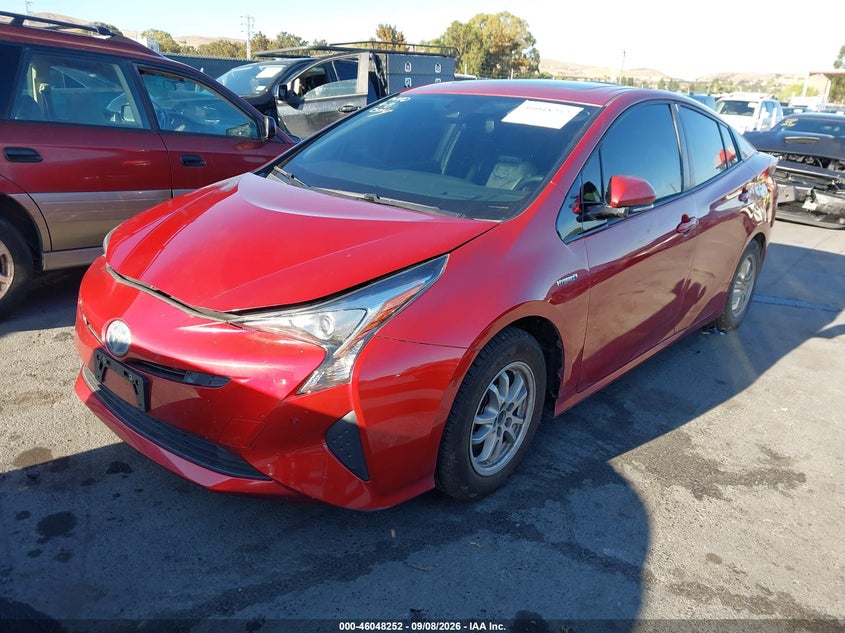 2016 TOYOTA PRIUS auction photo 2