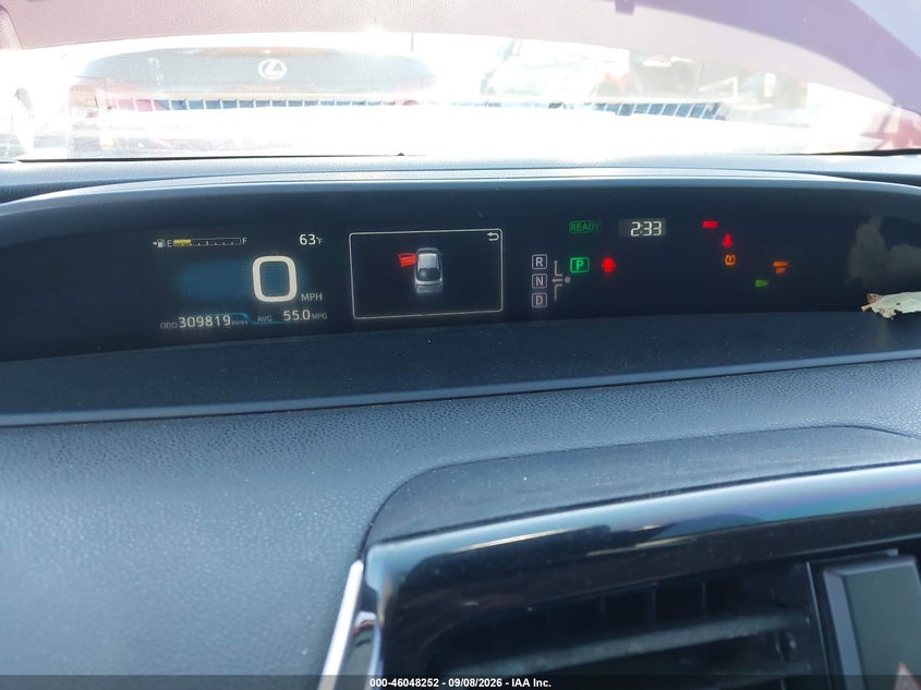 2016 TOYOTA PRIUS auction photo 7