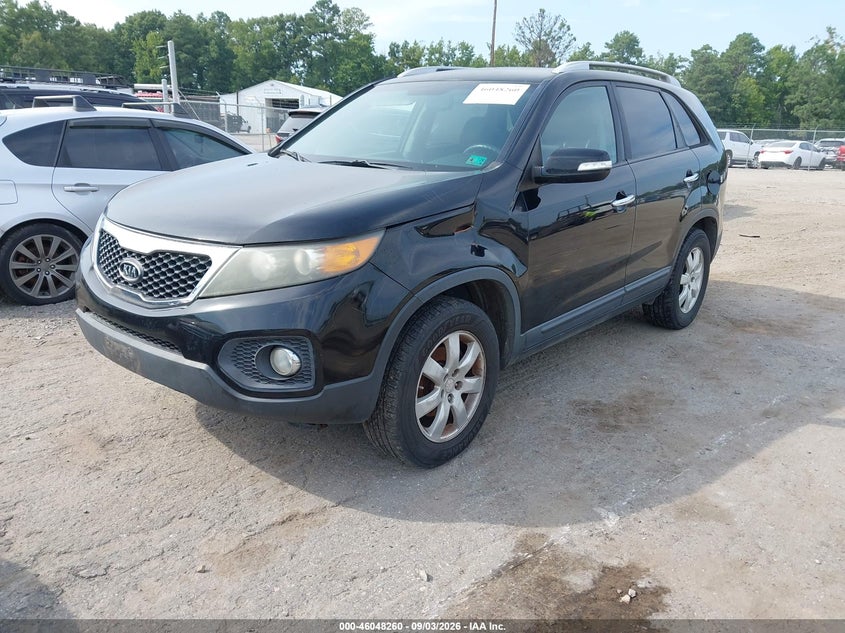 2011 KIA SORENTO auction photo 2