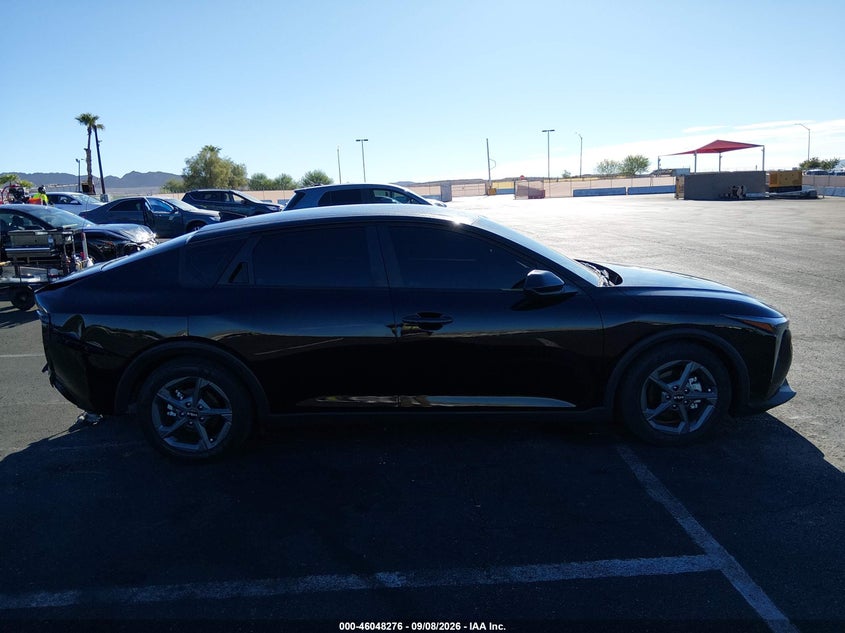2025 KIA K4 LXS · Фото 14