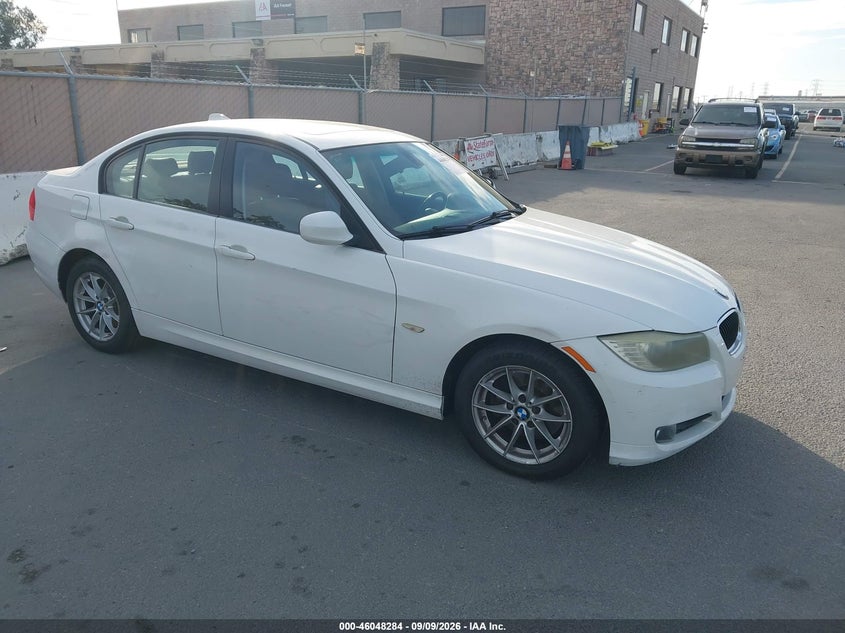 2010 BMW 328I — zdjęcie z aukcji