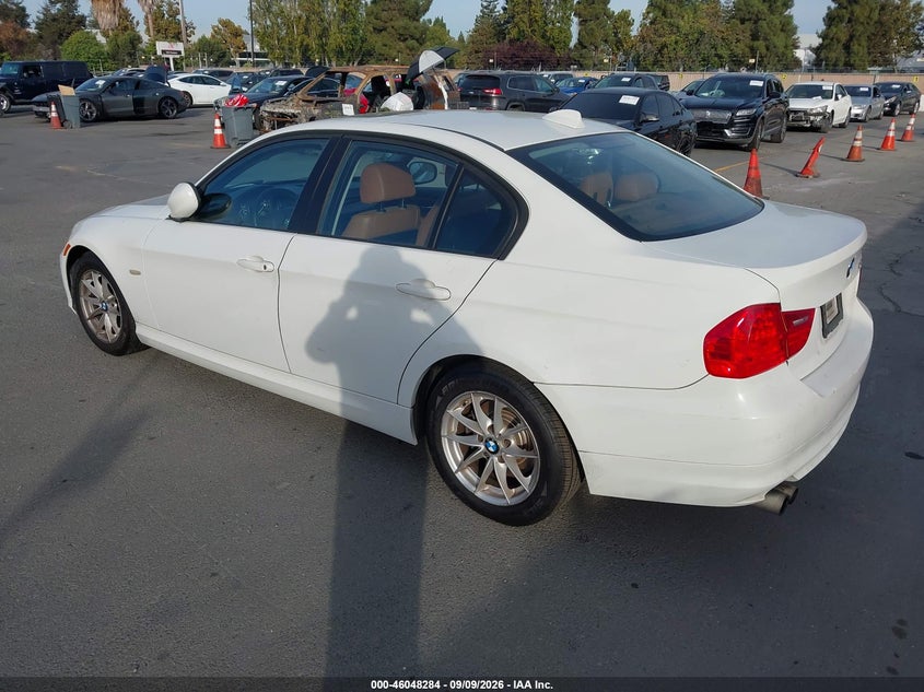 2010 BMW 328I — zdjęcie 3