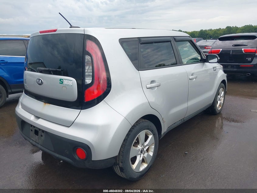 2017 KIA SOUL auction photo 4