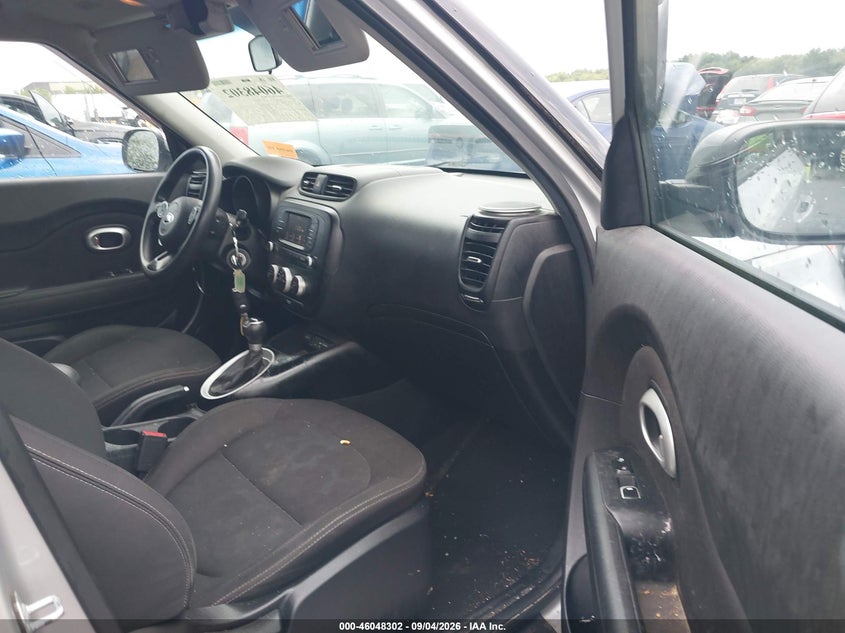 2017 KIA SOUL auction photo 5