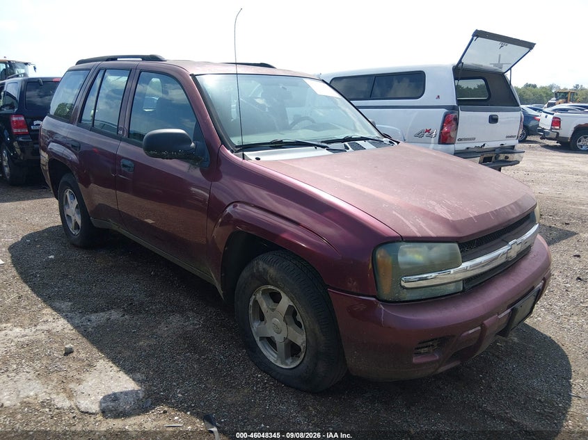 2004 CHEVROLET TRAILBLAZER auction photo 1