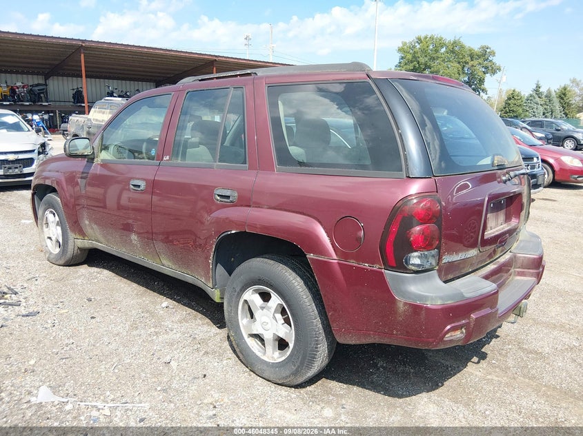 2004 CHEVROLET TRAILBLAZER auction photo 3