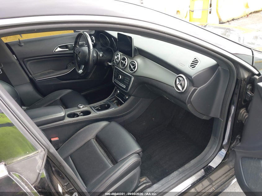 MERCEDES-BENZ CLA 250 2017 VIN WDDSJ4EB9HN454484
