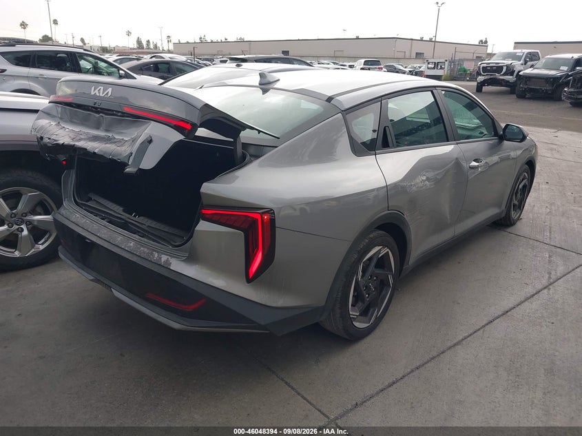 Vin: 3kpfu4de7se123381, lot: 46547849, kia k4 ex 20254