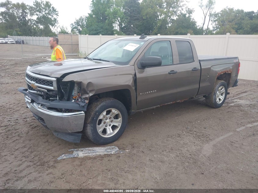 2015 CHEVROLET SILVERADO 1500 auction photo 2