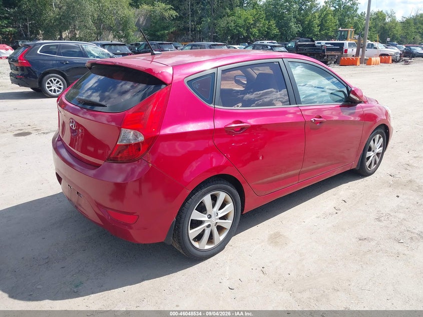 2013 HYUNDAI ACCENT auction photo 4
