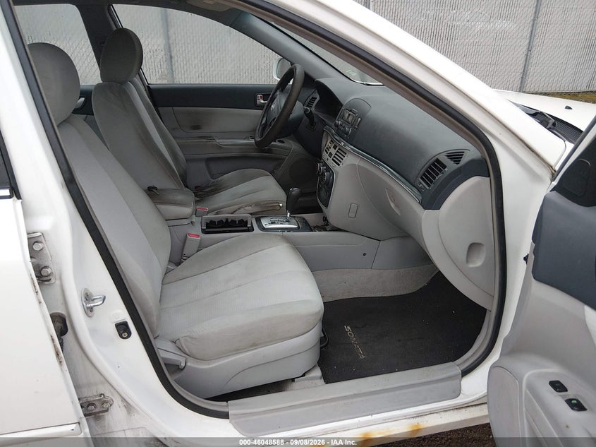 2008 HYUNDAI SONATA auction photo 5