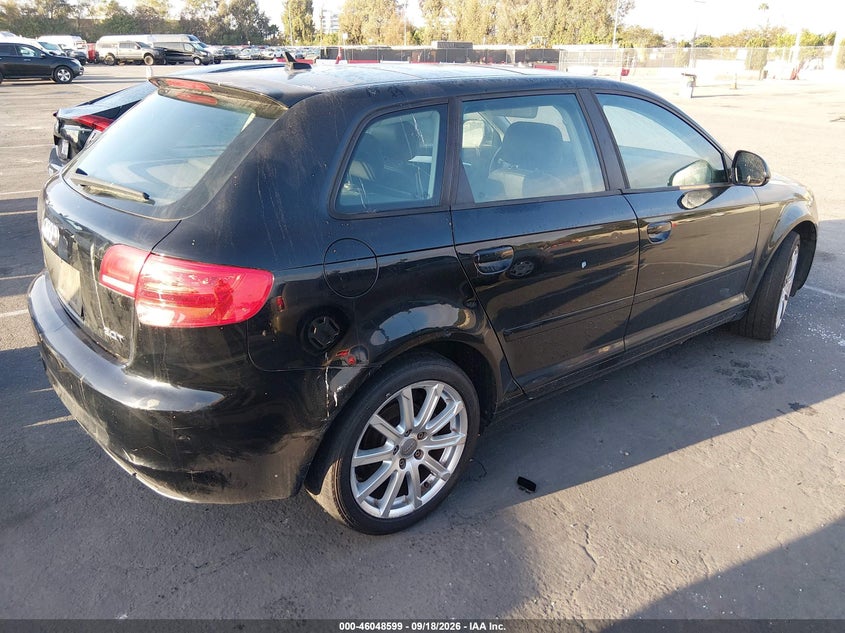 Vin: waukeafm2aa042401, lot: 46548054, audi a3 2.0t premium 20104