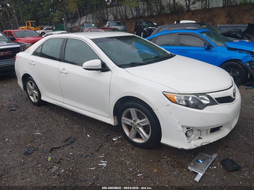 2012 TOYOTA CAMRY auction photo 1