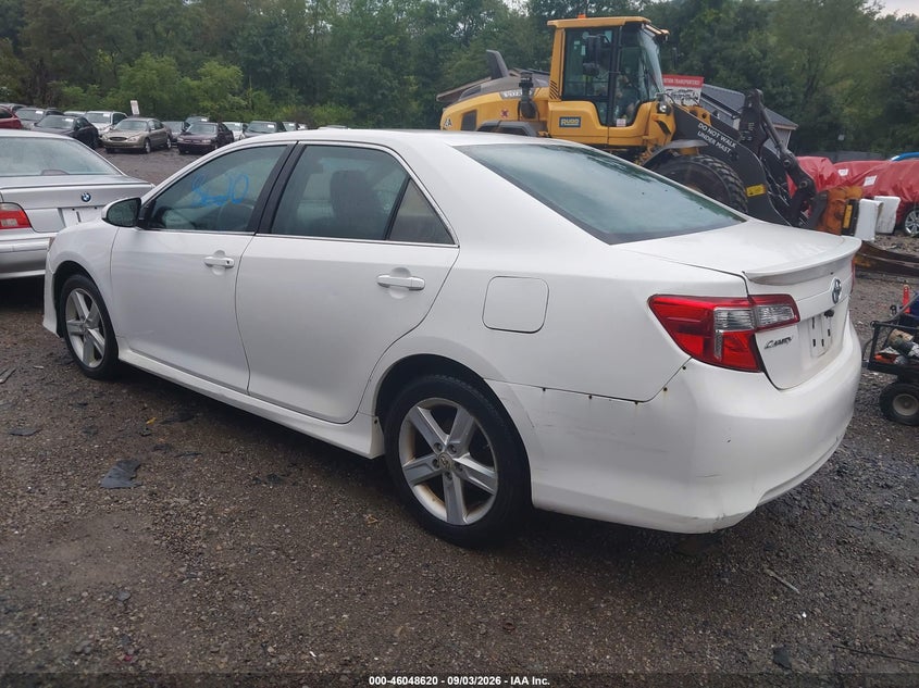 2012 TOYOTA CAMRY auction photo 3