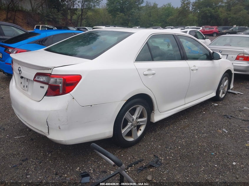 2012 TOYOTA CAMRY auction photo 4