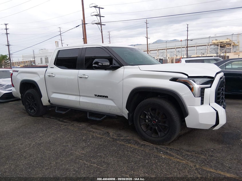 TOYOTA TUNDRA - zdjęcie 13