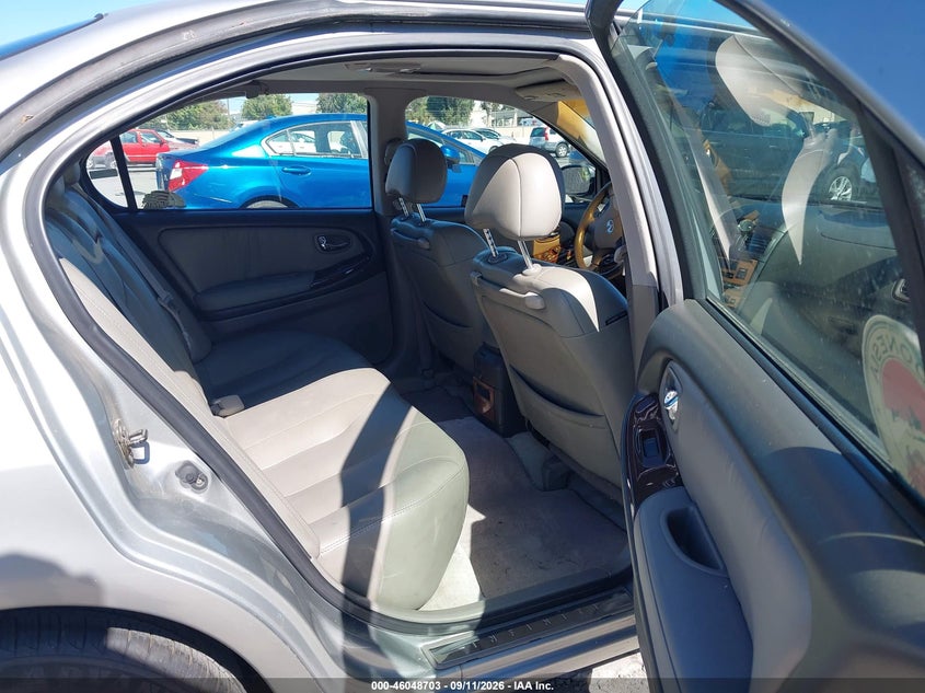 2001 INFINITI I30 auction photo 8