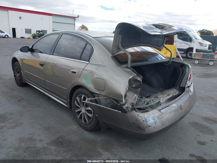 2005 NISSAN ALTIMA auction photo 3