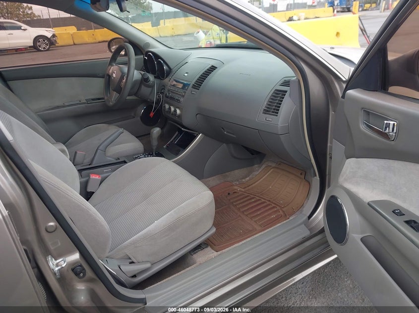 2005 NISSAN ALTIMA auction photo 5