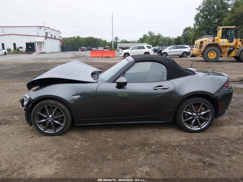 2020 MAZDA MX-5 CABRIO 2.0L I-4 DI, DOHC, VVT, PREMIUM , 181HP