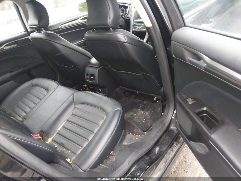 2017 FORD FUSION auction photo 8
