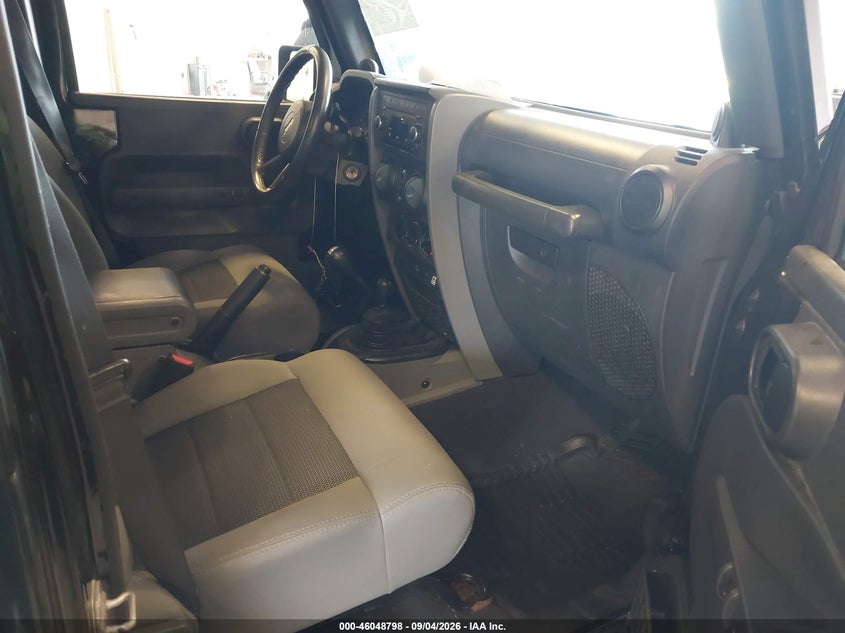 2009 JEEP WRANGLER UNLIMITED auction photo 5