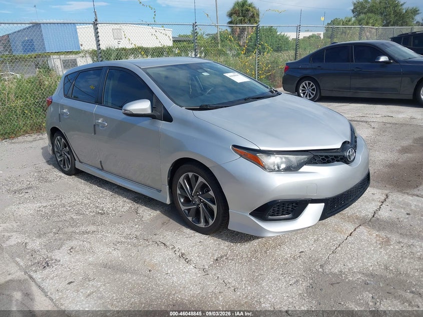 2018 TOYOTA COROLLA IM auction photo 1