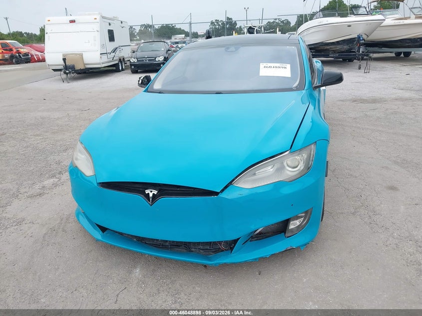 2015 TESLA MODEL S auction photo 6