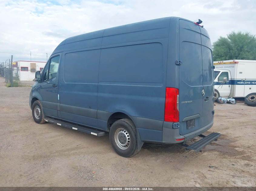 2019 MERCEDES-BENZ SPRINTER 2500 auction photo 3