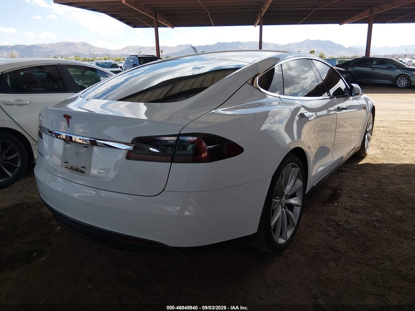 TESLA MODEL S 2013 VIN 5YJSA1CG7DFP09374