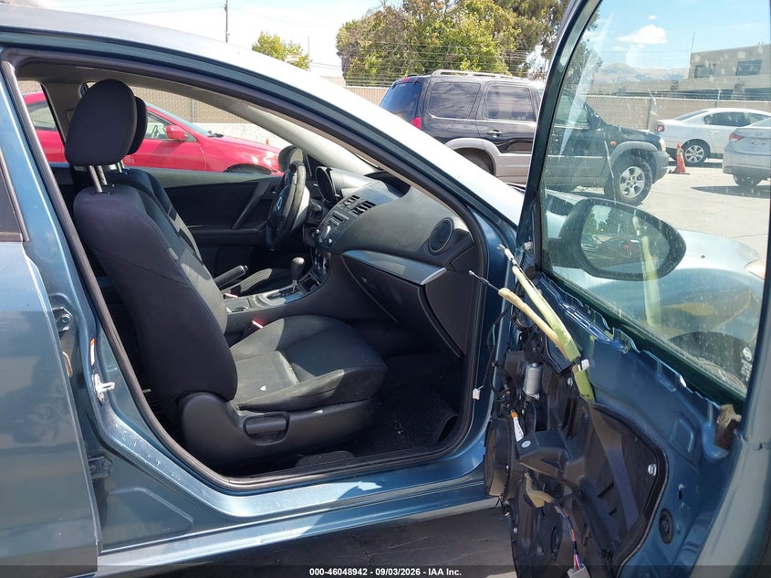 2011 MAZDA MAZDA3 auction photo 5