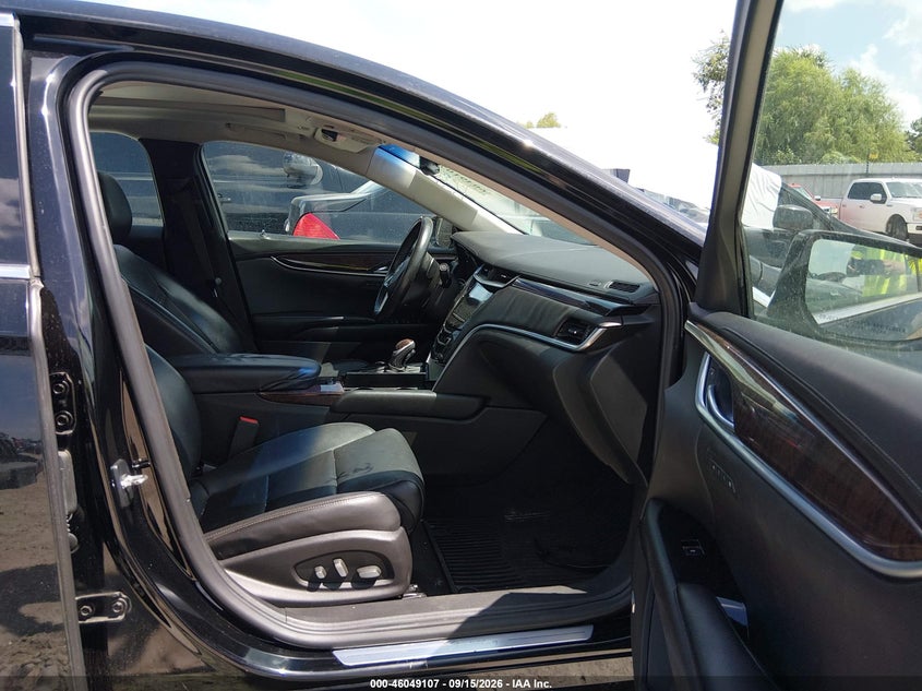 2015 CADILLAC XTS auction photo 5
