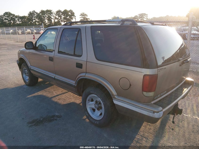 1997 CHEVROLET BLAZER auction photo 3