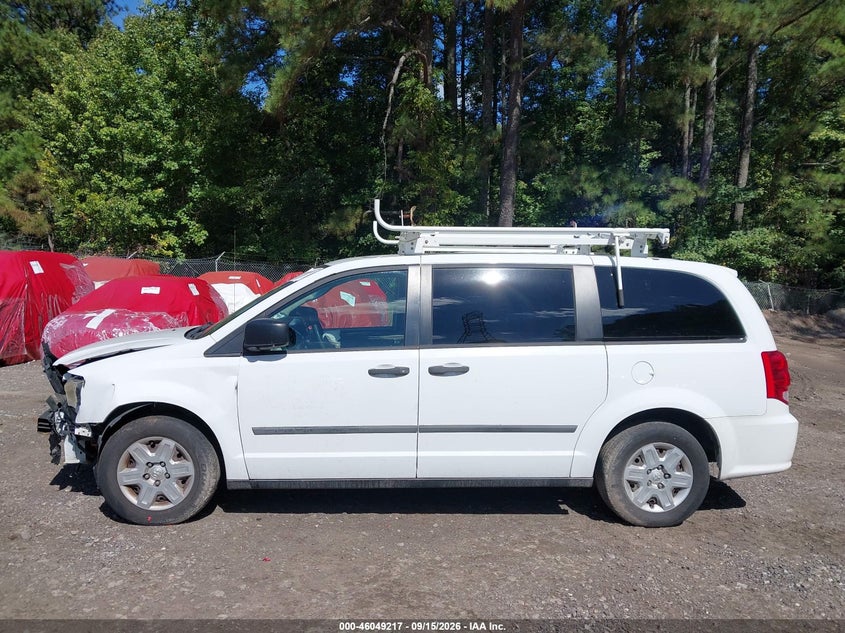 RAM CARGO 2014 VIN 2C4JRGAGXER131058