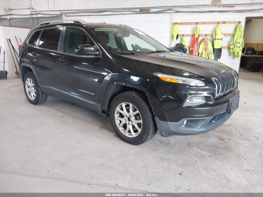 Vin: 1c4pjmcs0ew121373, lot: 46548733, jeep cherokee latitude 20141