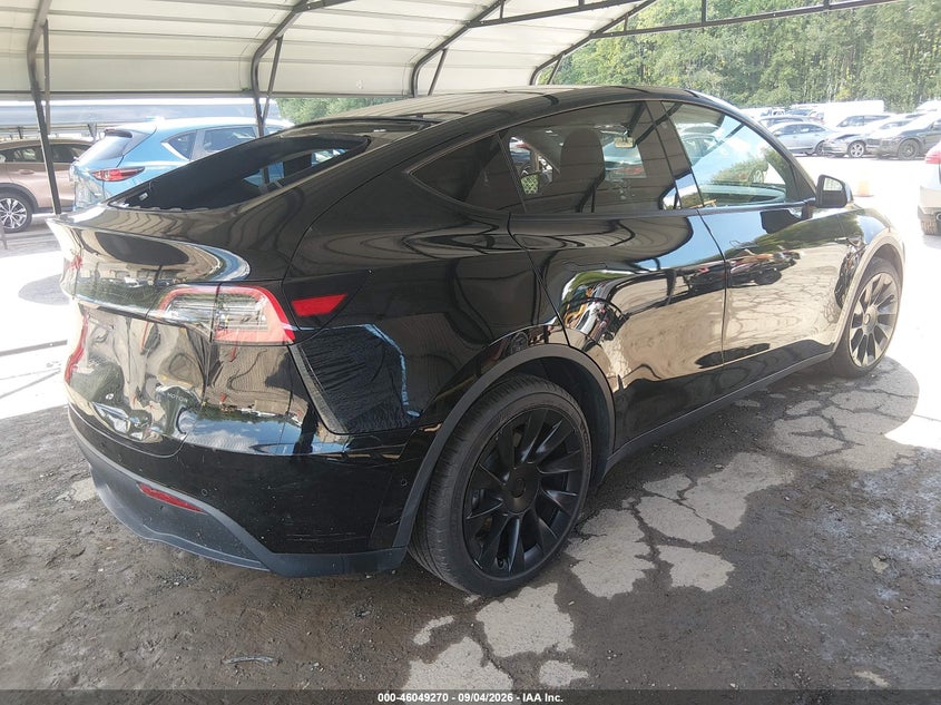 2021 TESLA MODEL Y auction photo 4