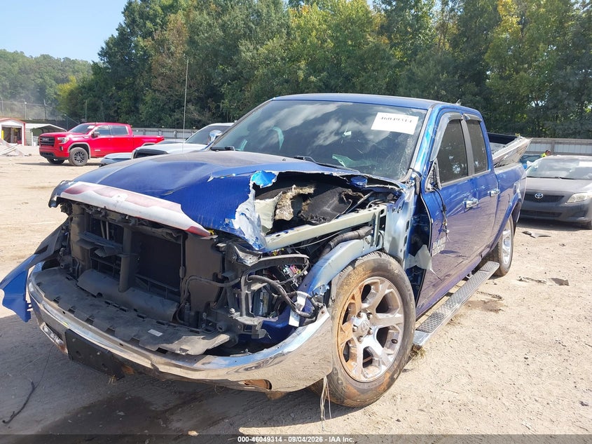 Vin: 1c6rr7jt2hs604056, lot: 46548800, ram 1500 laramie  4x4 6'4 box 20172