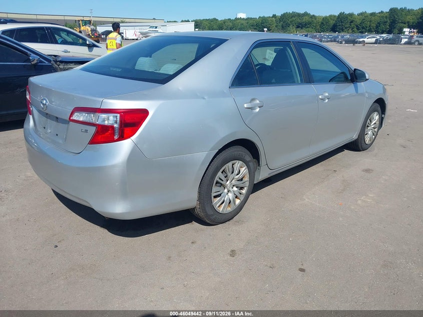 Vin: 4t1bf1fk8du231325, lot: 46548928, toyota camry le 20134