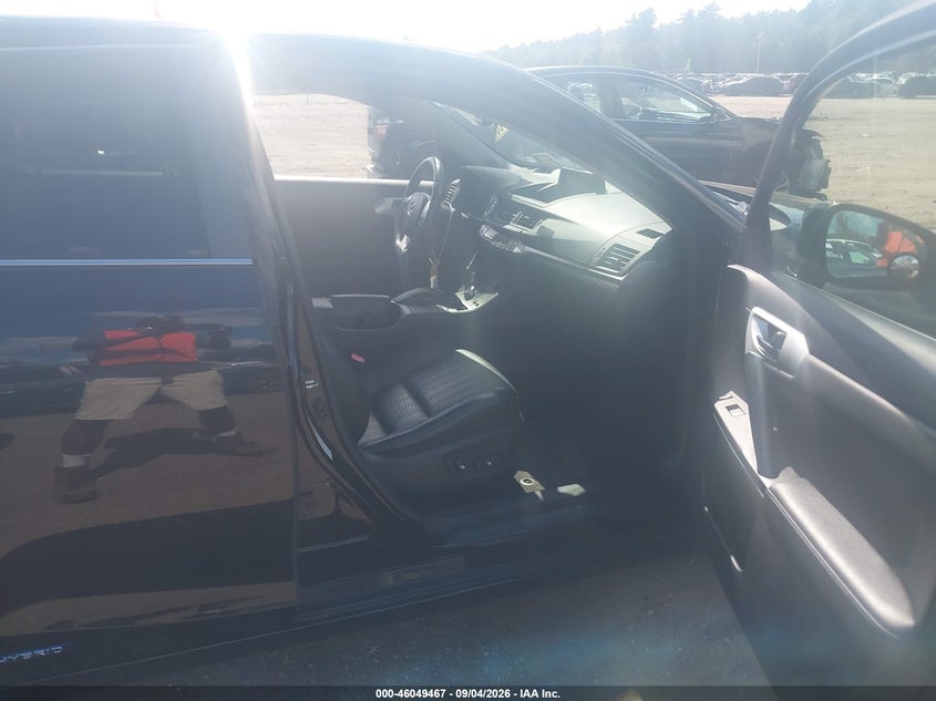 LEXUS CT 200H 2013 VIN JTHKD5BH3D2137424