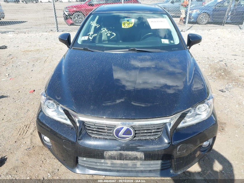 2013 LEXUS CT 200H auction photo 6