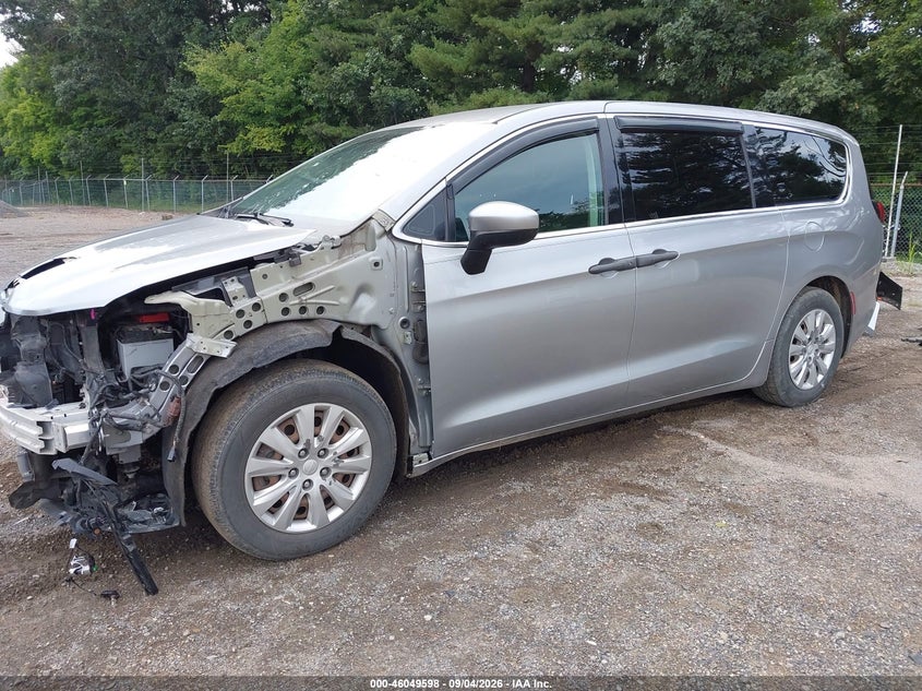 CHRYSLER PACIFICA 2018 VIN 2C4RC1AG0JR275116